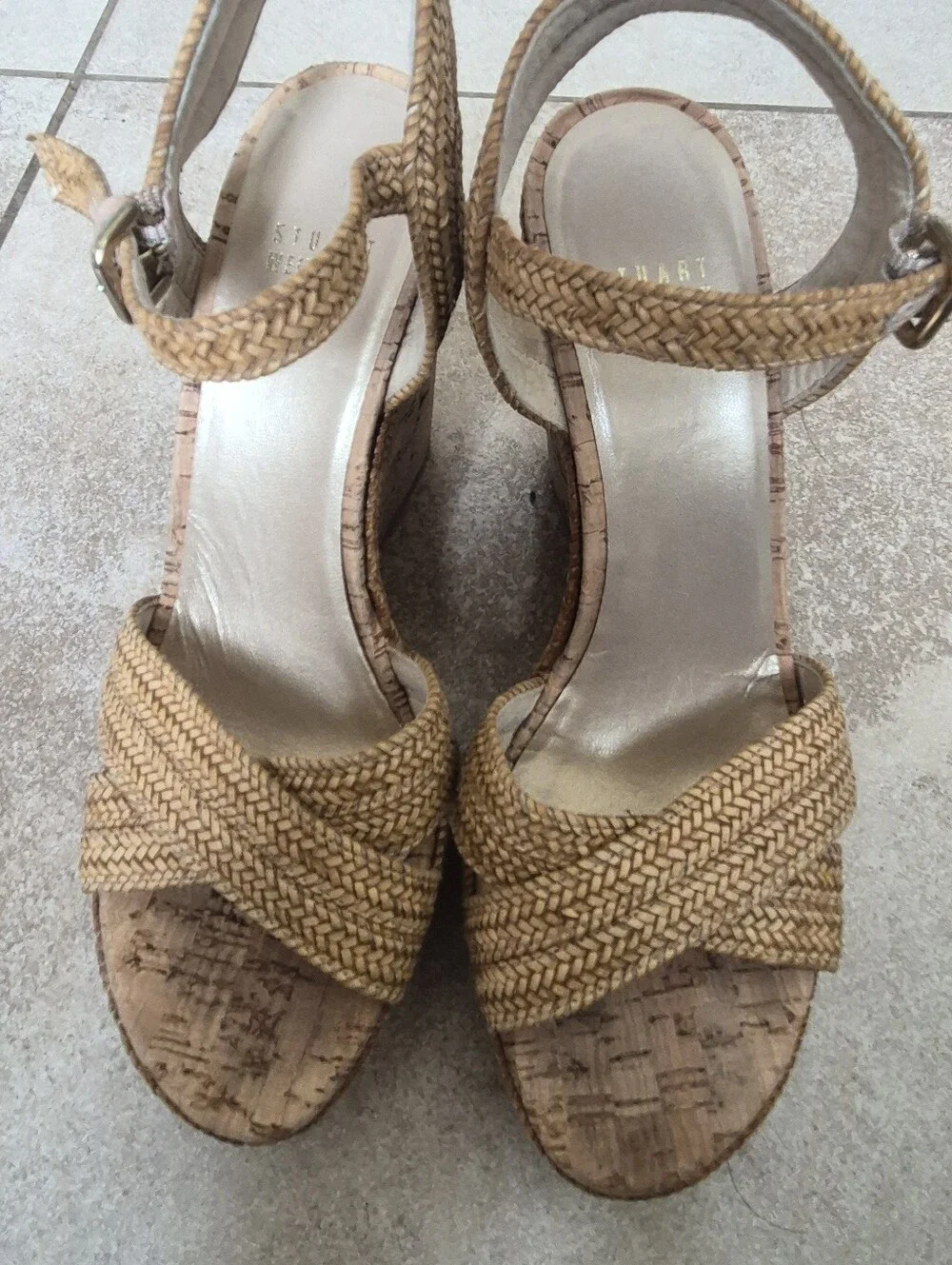 Stuart Weitzman Minx Camel Woven Cork Wedge Sandals Size 7.5 - Picture 1 of 16